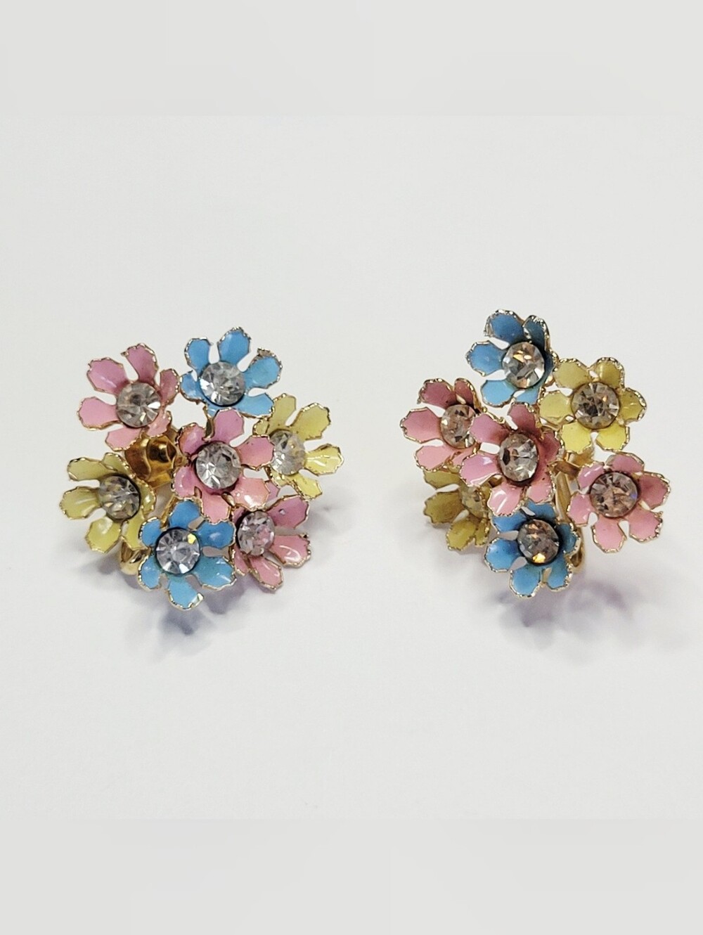 Vintage 40s Coro Enamel Flower Earrings Screw Back Clip On Pink Blue Yellow Gold